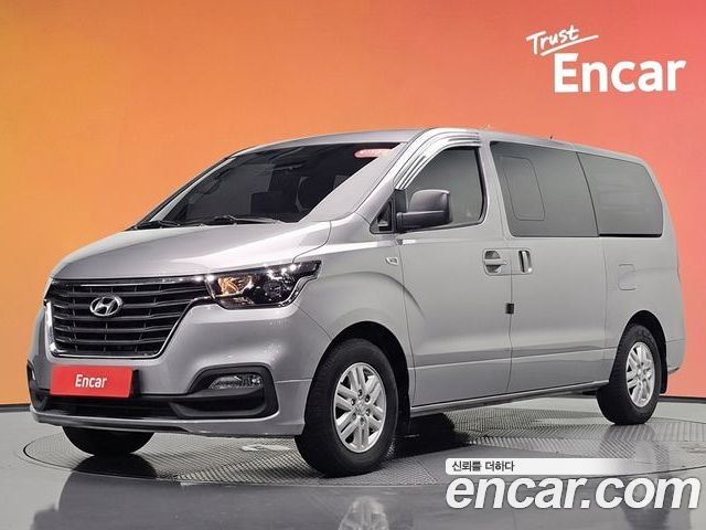 Hyundai Starex 2018