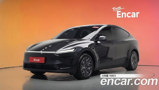 Tesla Model Y 2026