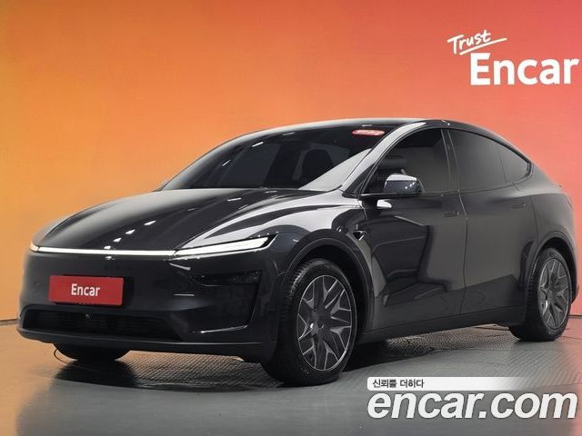 Tesla Model Y 2026