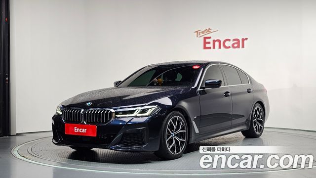 BMW 5-Series 2023