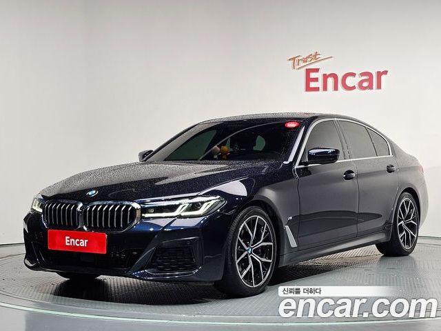 BMW 5-Series 2023