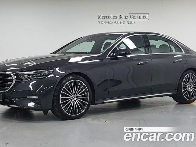 Mercedes-Benz E-Class 2025