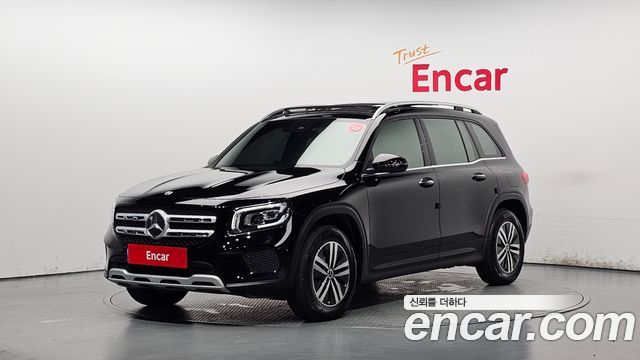 Mercedes-Benz GLB-Class 2021