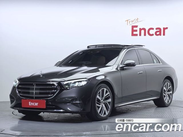 Mercedes-Benz E-Class 2024