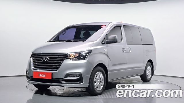 Hyundai Starex 2018