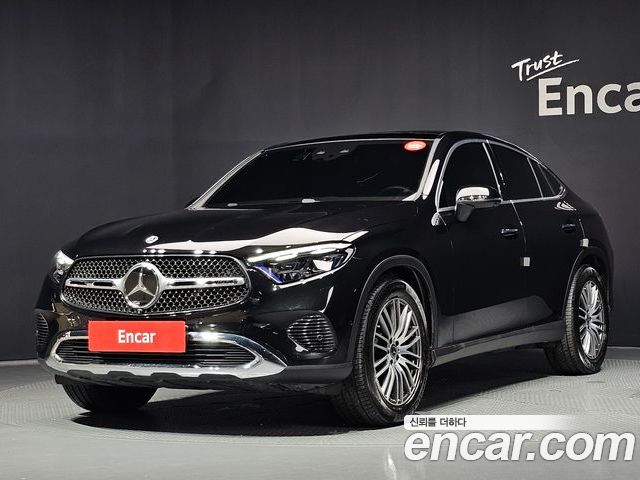 Mercedes-Benz GLC-Class 2025