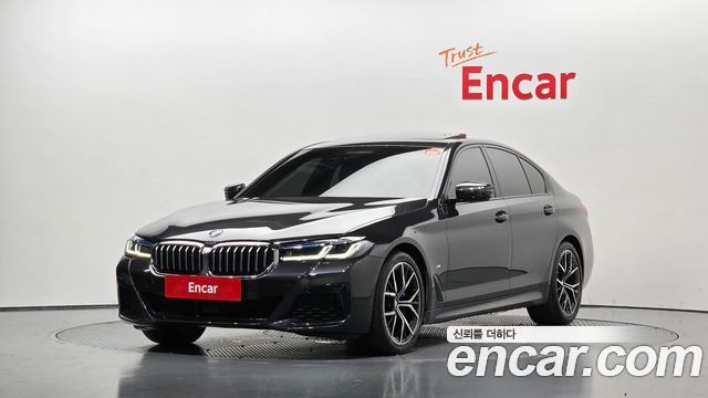 BMW 5-Series 2023