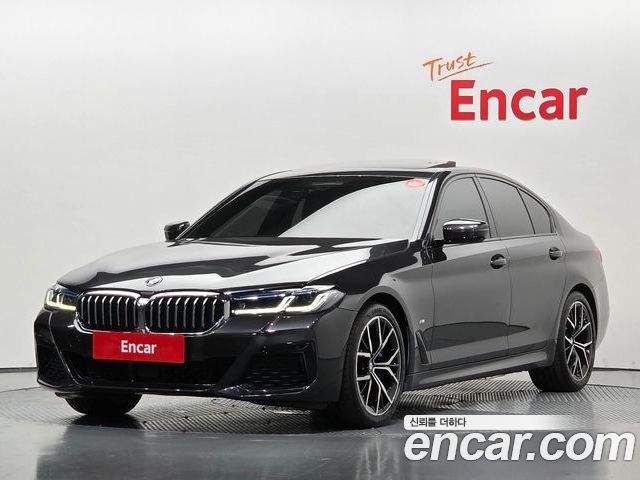 BMW 5-Series 2023