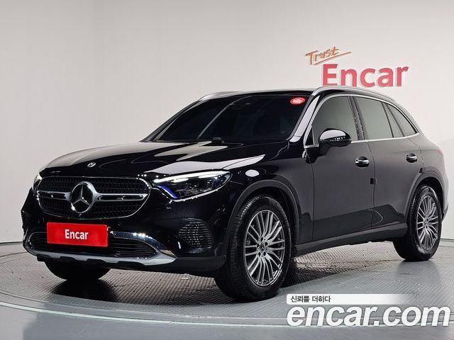 Mercedes-Benz GLC-Class 2026