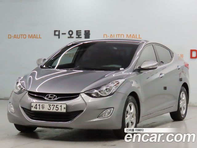 Hyundai AVANTE 2013