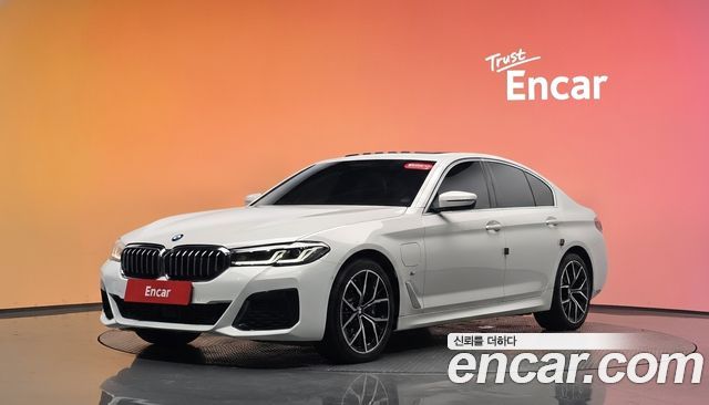 BMW 5-Series 2021