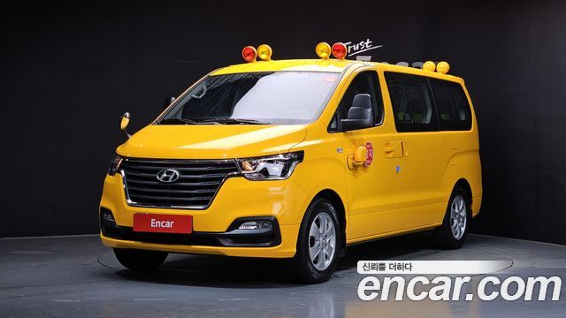 Hyundai Starex 2021