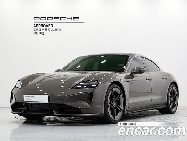 Porsche Taycan 2025