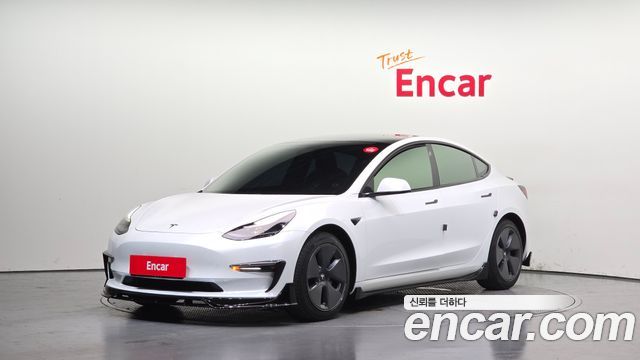 Tesla Model 3 2021