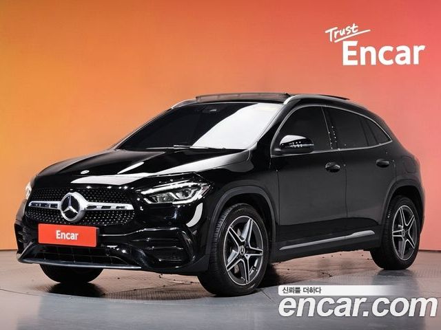 Mercedes-Benz GLA-Class 2020
