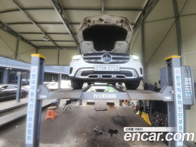 Mercedes-Benz GLC-Class 2020