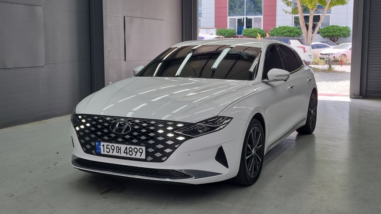 Hyundai Grandeur 2022