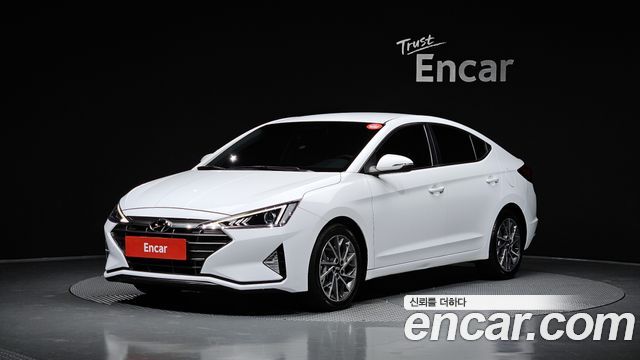 Hyundai AVANTE 2019