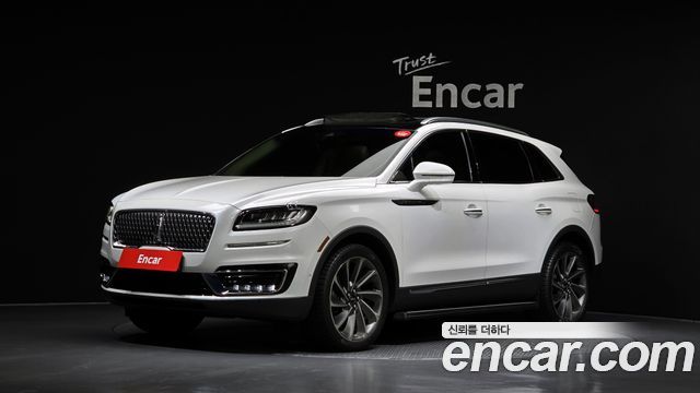 Lincoln Nautilus 2020