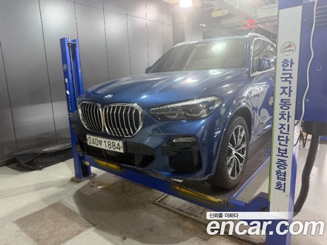 BMW X5 2019