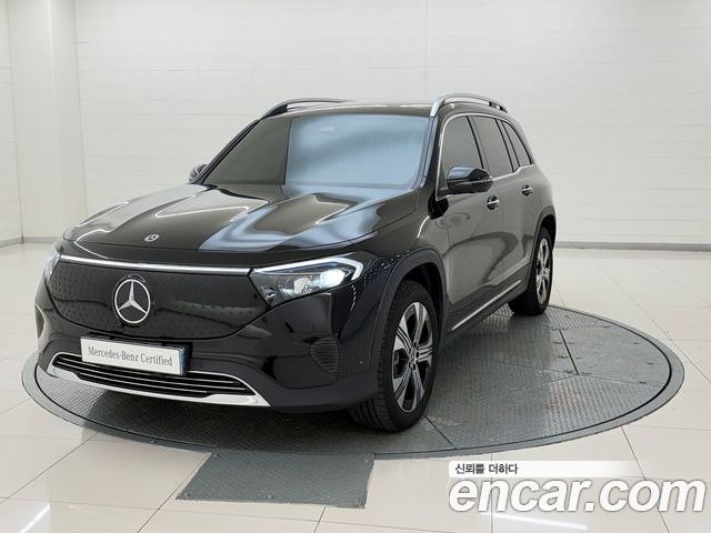 Mercedes-Benz EQB 2025