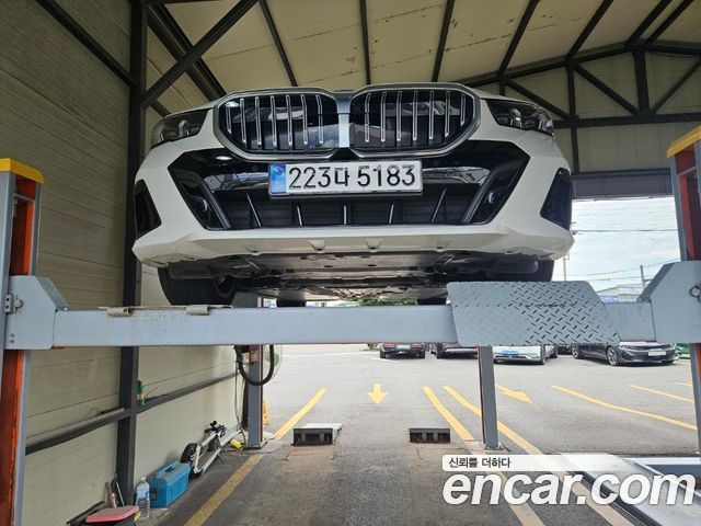 BMW 5-Series 2025