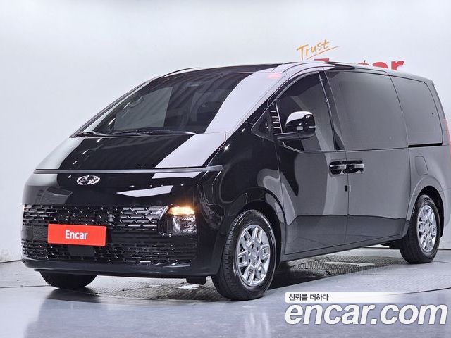 Hyundai Staria 2021
