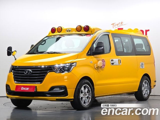 Hyundai Starex 2018