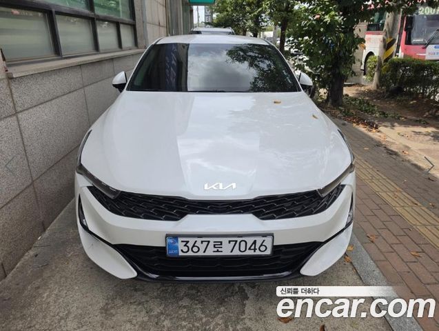 Kia K5 2023