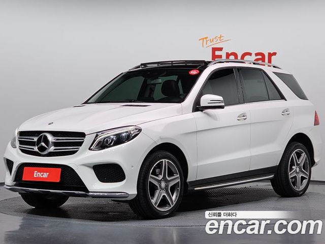 Mercedes-Benz GLE-Class 2017