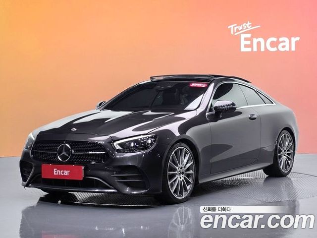 Mercedes-Benz E-Class 2021
