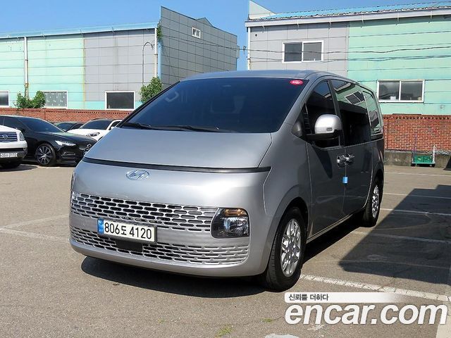 Hyundai Staria 2022