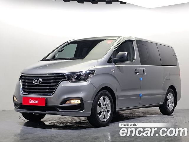 Hyundai Starex 2018