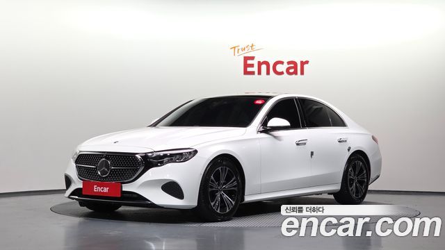 Mercedes-Benz E-Class 2025