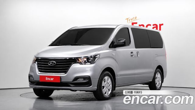 Hyundai Starex 2019