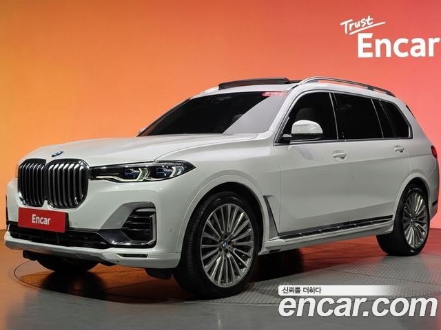 BMW X7 2021