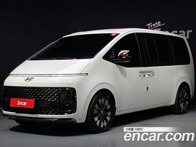 Hyundai Staria 2023
