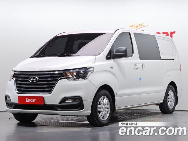 Hyundai Starex 2018