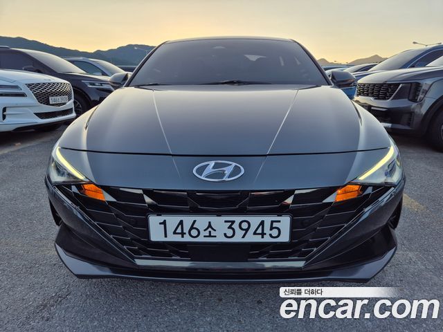 Hyundai AVANTE 2022