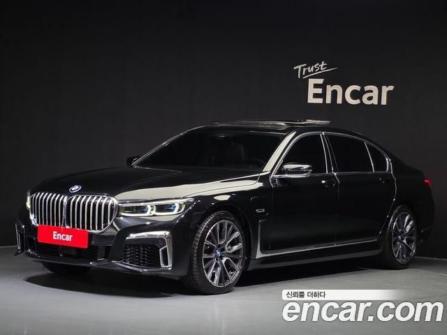 BMW 7-Series 2021