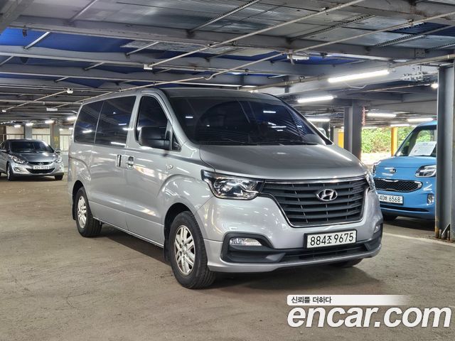 Hyundai Starex 2019