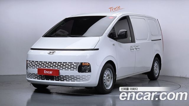 Hyundai Staria 2021