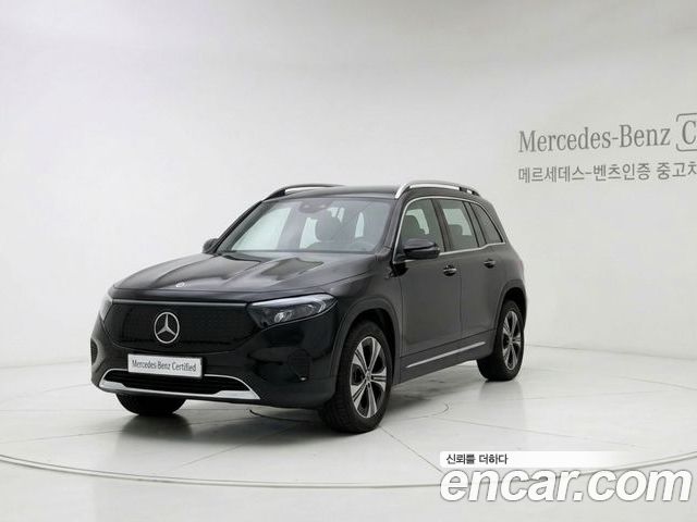 Mercedes-Benz EQB 2025