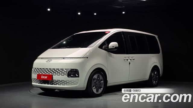 Hyundai Staria 2024