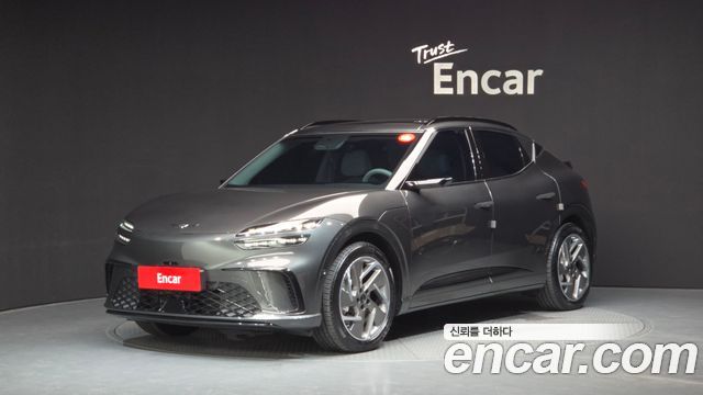 Genesis GV60 2025
