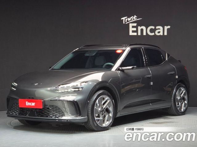 Genesis GV60 2025