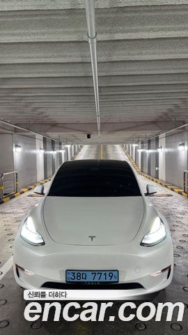 Tesla Model Y 2022
