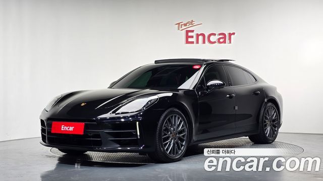 Porsche Panamera 2025