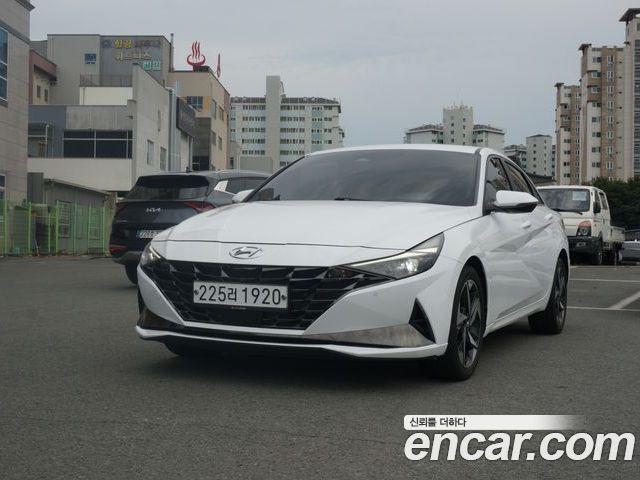 Hyundai AVANTE 2020