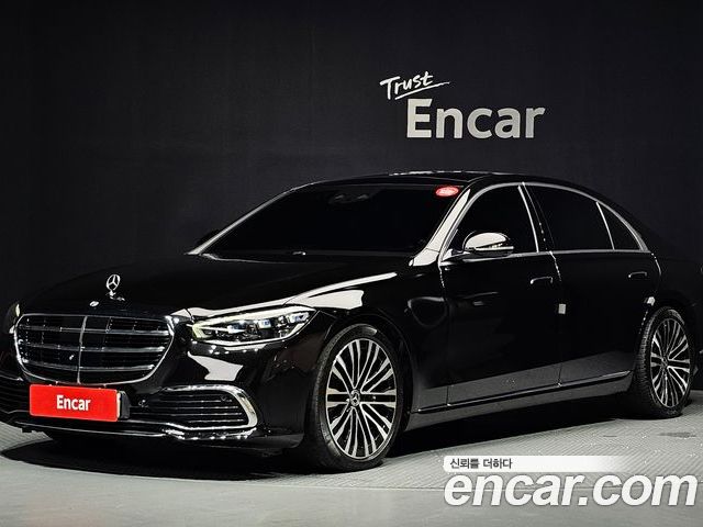 Mercedes-Benz S-Class 2021